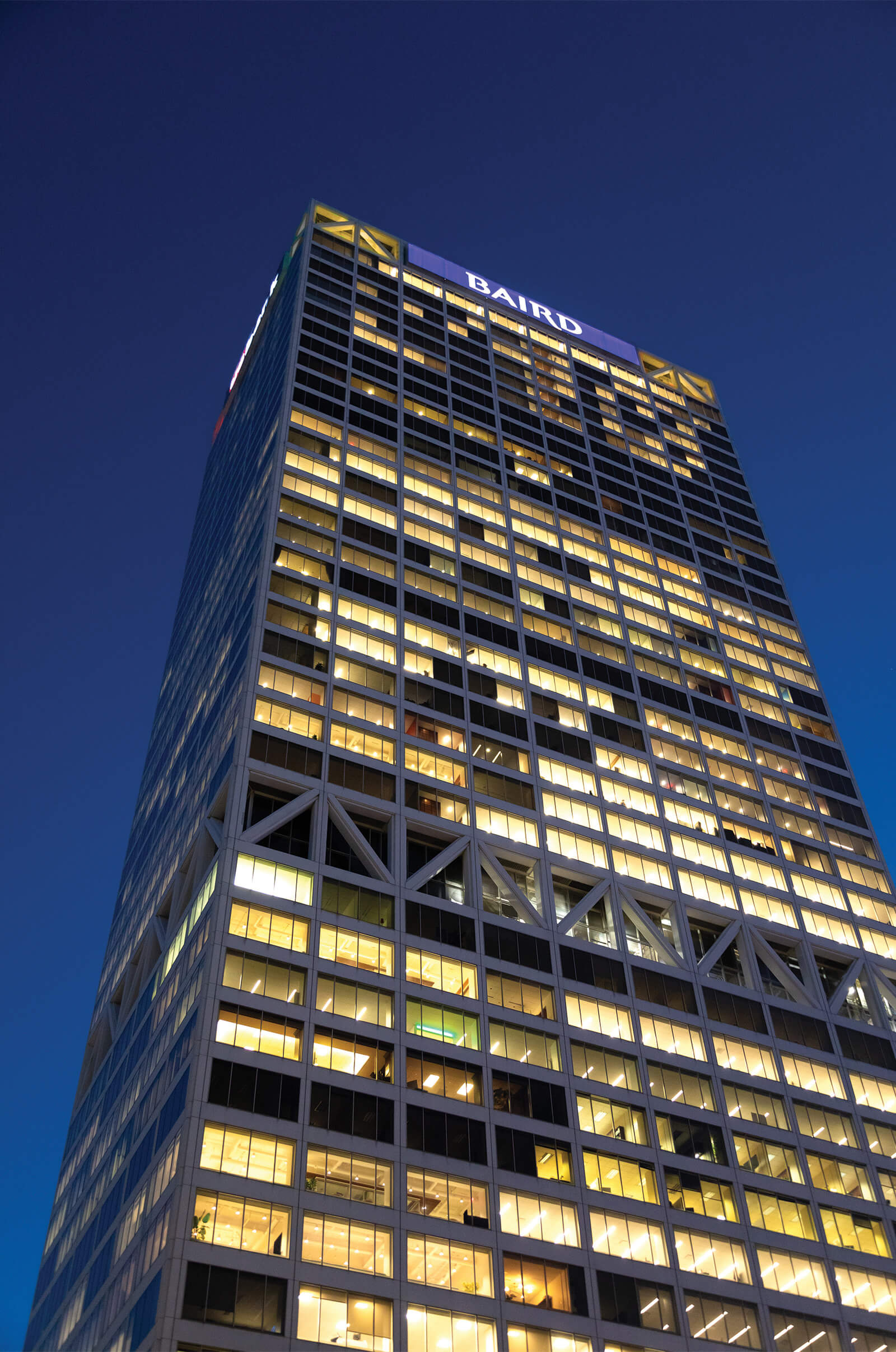 Baird logo atop U.S. Bank Center in downtown Milwaukee