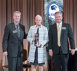 UWM Alumni Association Corporate Partner Award